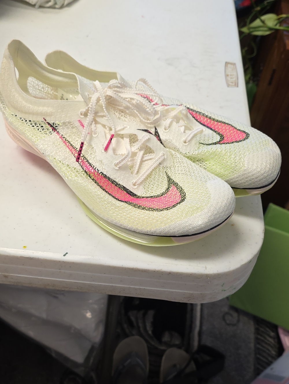 Nike Women's Lightweight Racing Shoes White with Pink and Lime Accents